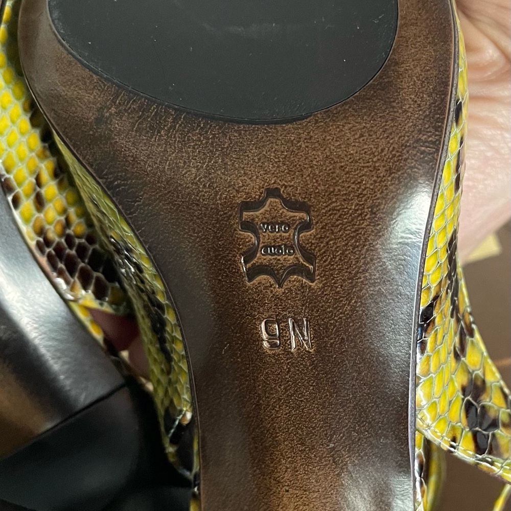 Donald J Pliner Pumps Python Sz 9n Nib - image 8